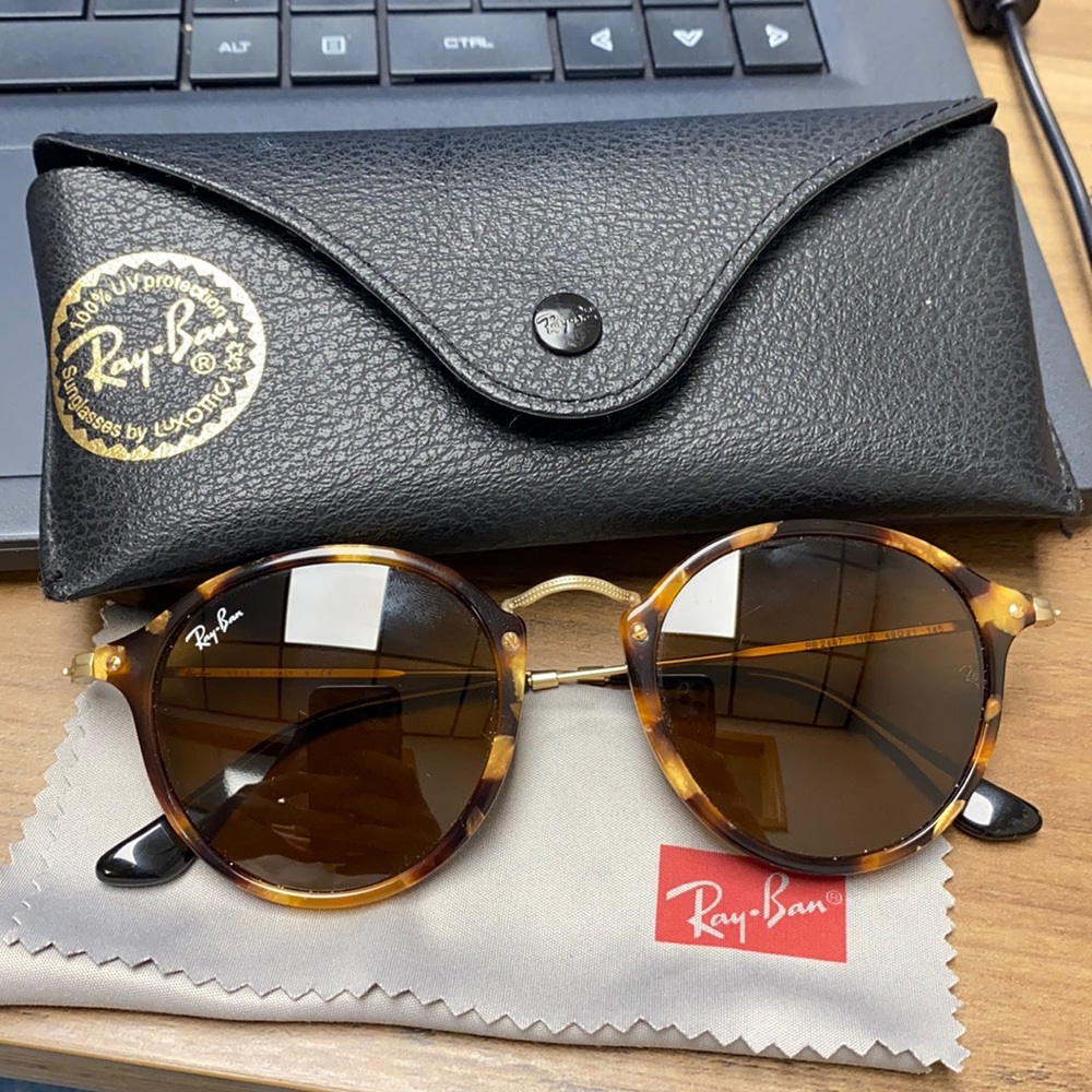 Ray ban ROUND FLECK
